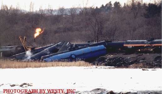 bluetank.jpg (21174 bytes)