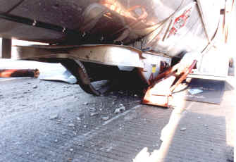 front lay down.jpg (311661 bytes)